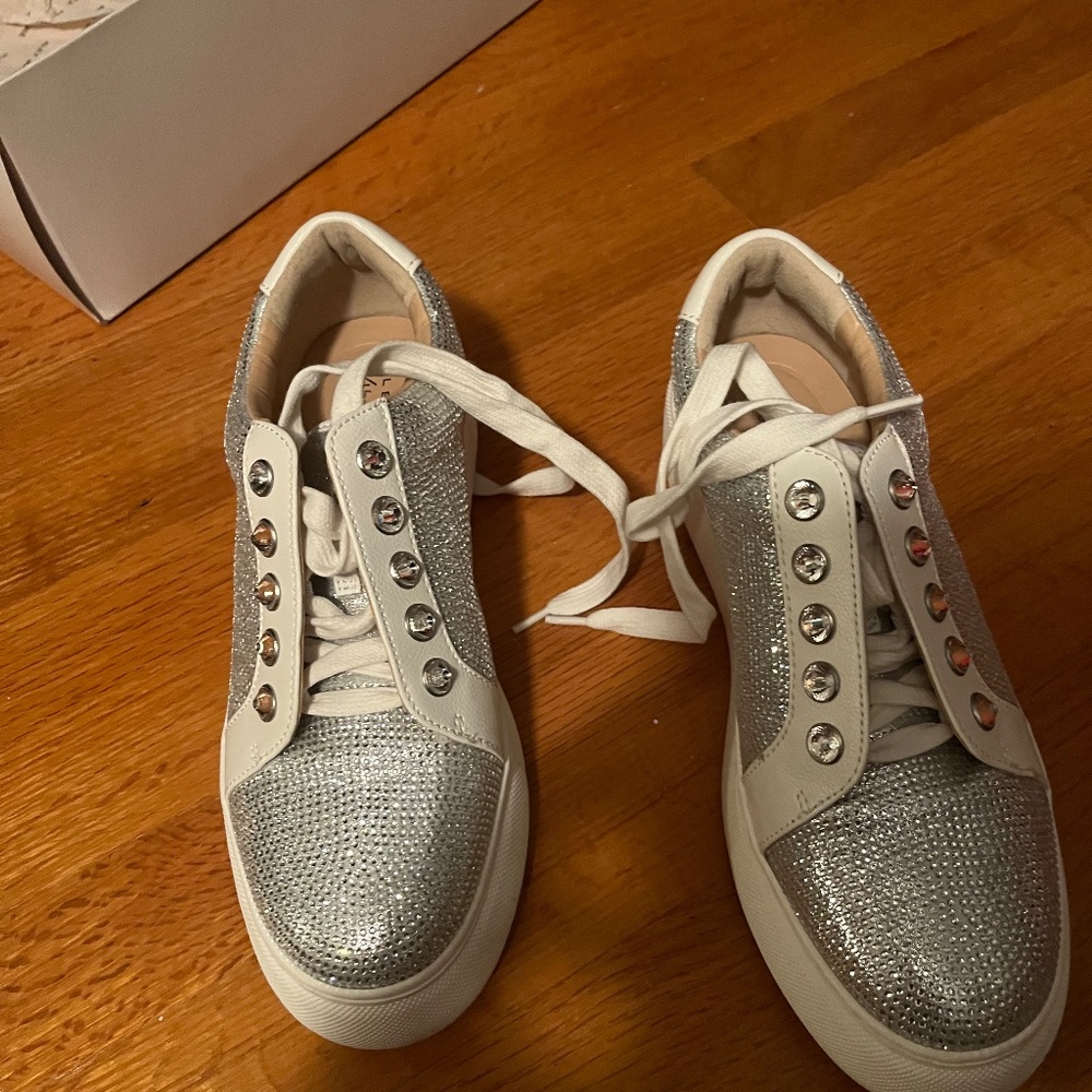 Alex Marie Silver and White Rhinestone Sneakers size 7